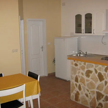Apartman Vespa * Podgora (Split-Dalmatia)